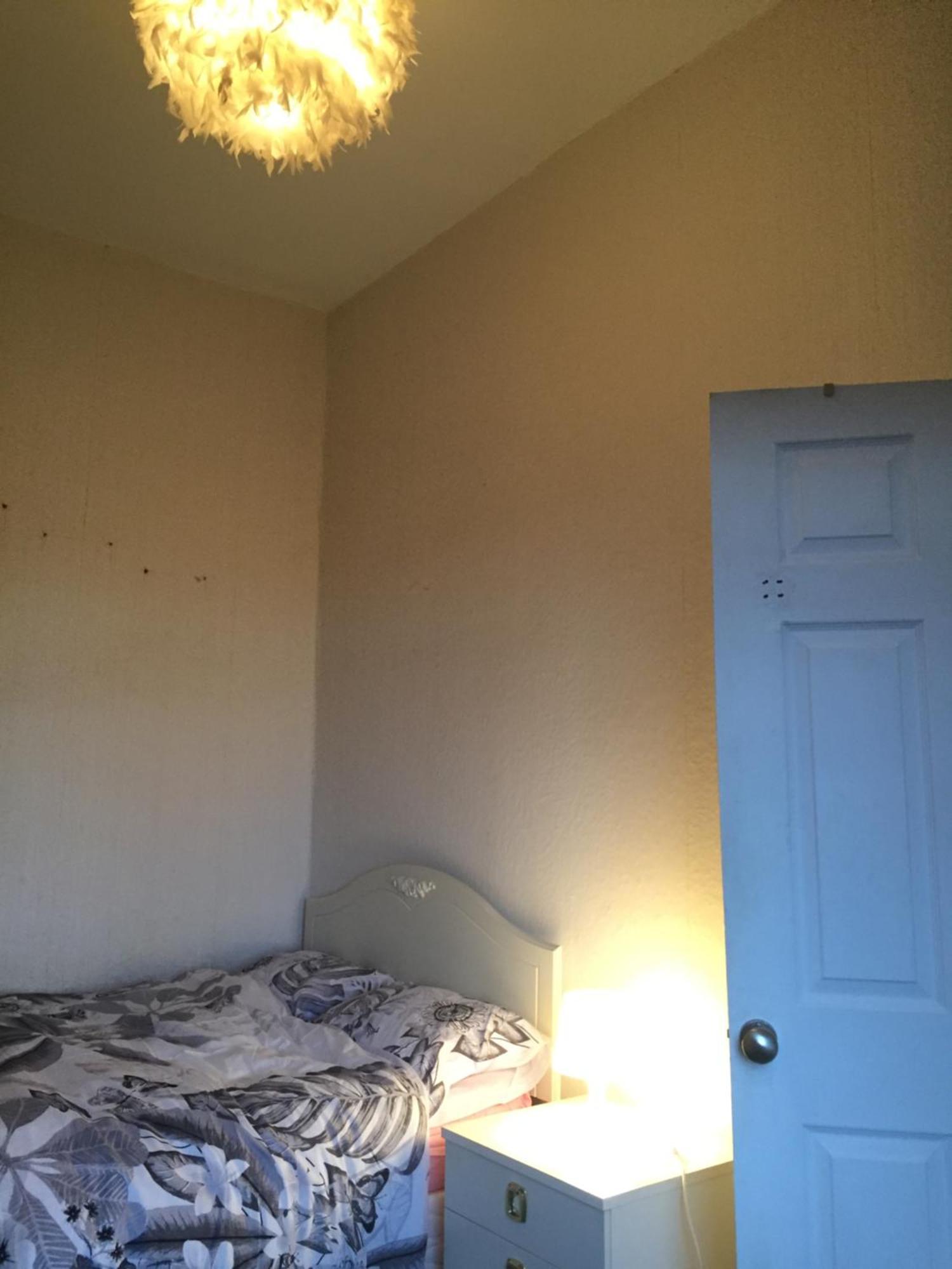 Private Double Close To Centre, Coventry, With Free Wifi And Car Parking Habitación en casa particular