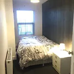 Private Double Rooms Close To City Centre, Coventry, With Free Wifi And Car Parking